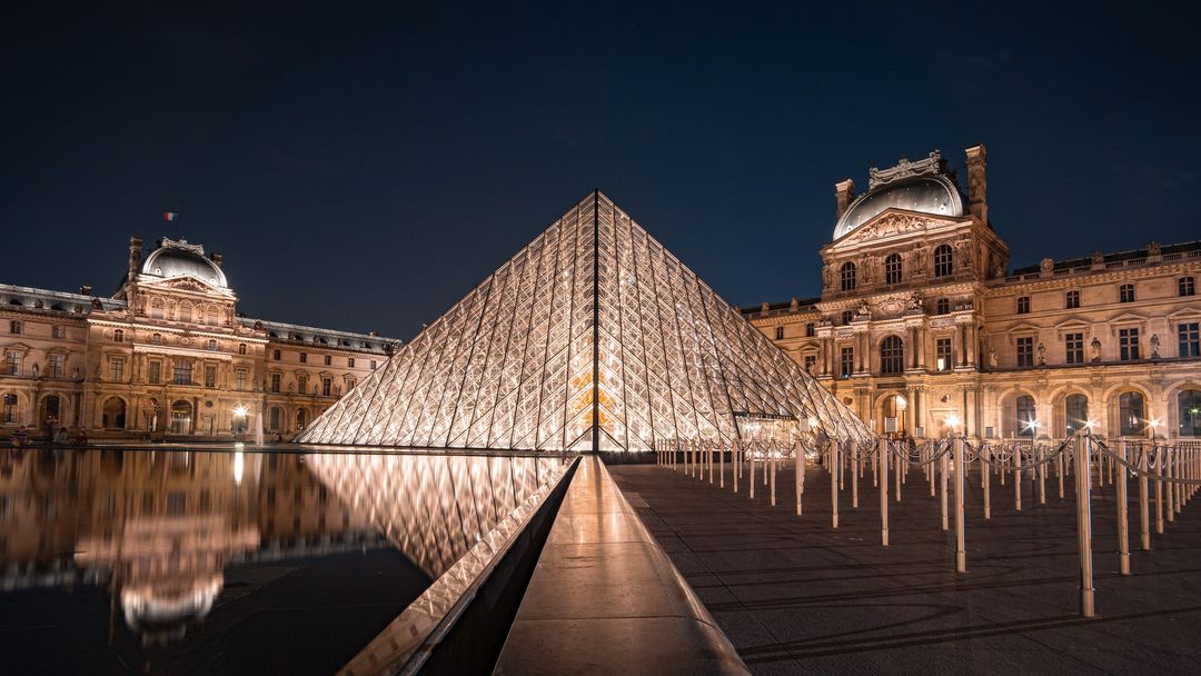 Top 10 Most Famous French Landmarks 2