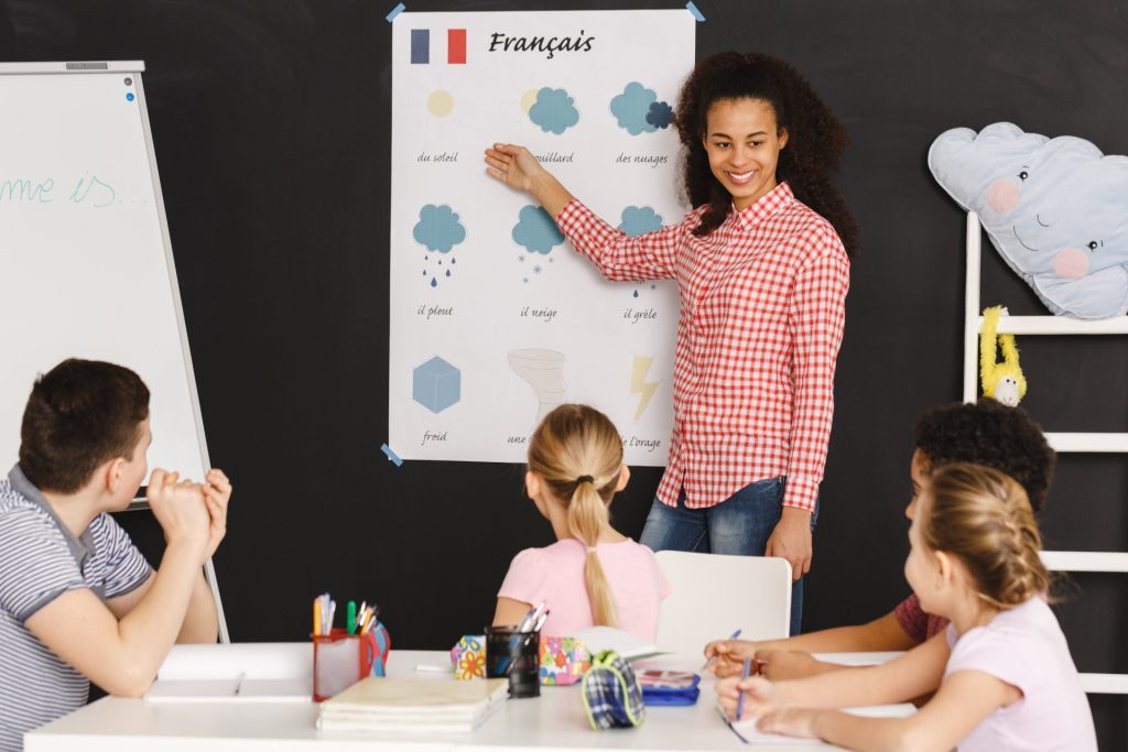 Comment devenir professeur de FLE ? 11 become french teacher